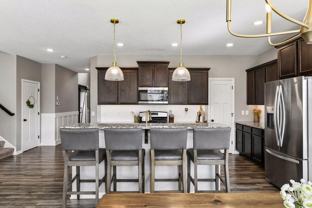 4599 Landings Way, Minnetrista, MN 55375