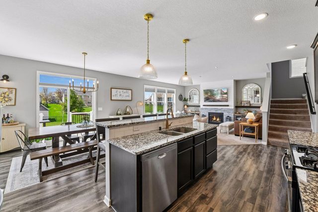 4599 Landings Way, Minnetrista, MN 55375