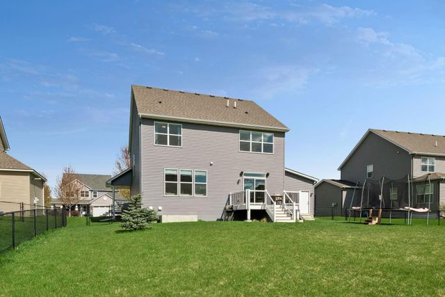 4599 Landings Way, Minnetrista, MN 55375