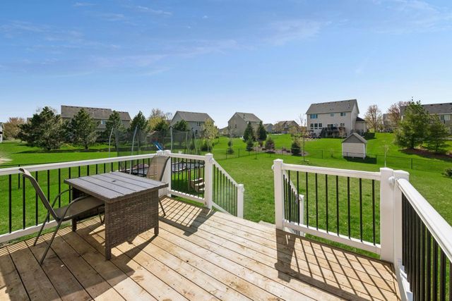 4599 Landings Way, Minnetrista, MN 55375