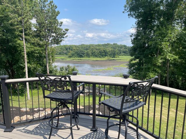 14135 Haas Lake Circle, Prior Lake, MN 55372
