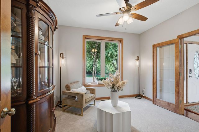 14135 Haas Lake Circle, Prior Lake, MN 55372