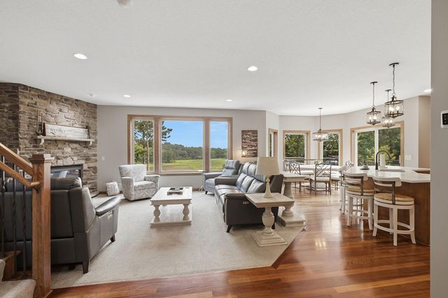 14135 Haas Lake Circle, Prior Lake, MN 55372