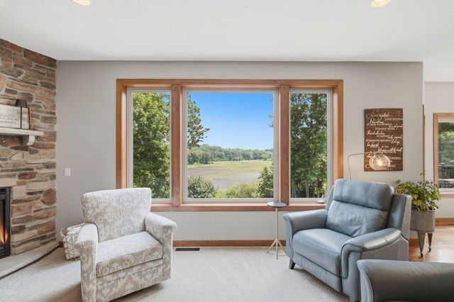 14135 Haas Lake Circle, Prior Lake, MN 55372
