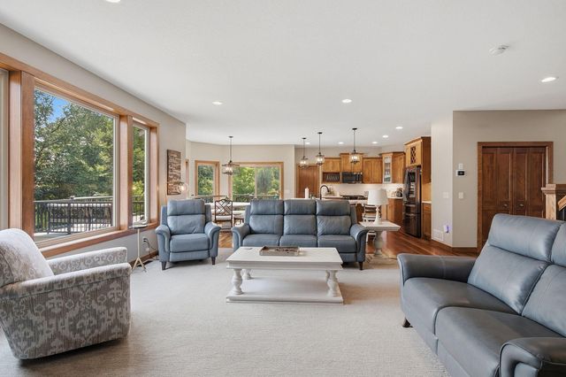 14135 Haas Lake Circle, Prior Lake, MN 55372