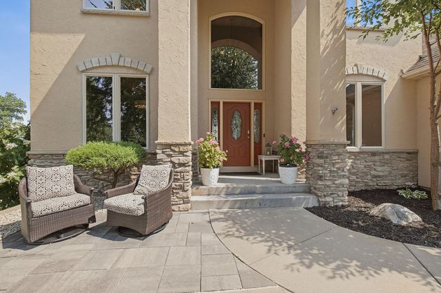 14135 Haas Lake Circle, Prior Lake, MN 55372