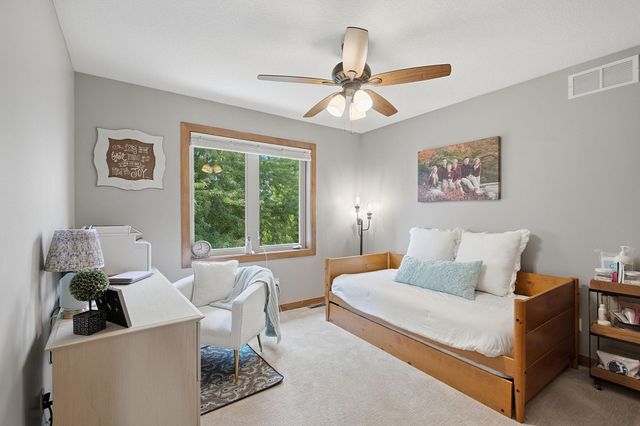 14135 Haas Lake Circle, Prior Lake, MN 55372