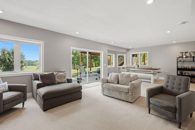 14135 Haas Lake Circle, Prior Lake, MN 55372