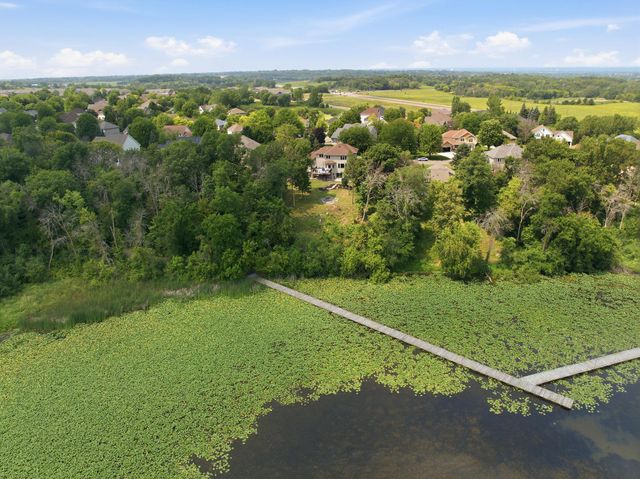 14135 Haas Lake Circle, Prior Lake, MN 55372