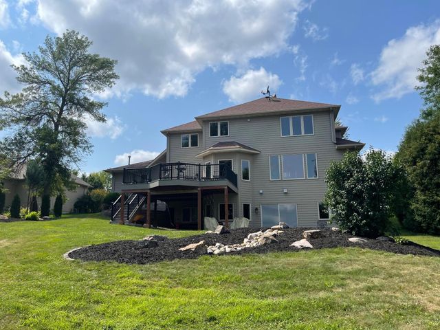 14135 Haas Lake Circle, Prior Lake, MN 55372