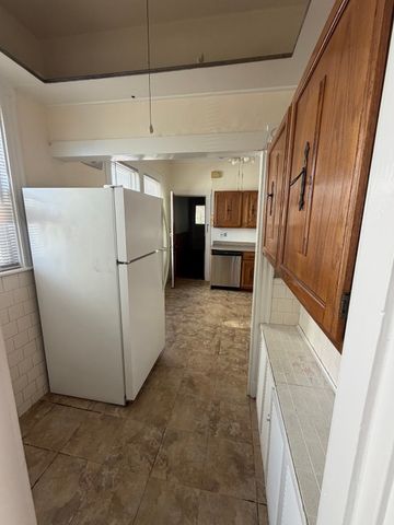 187 Powderhouse Blvd 2, Somerville, MA 02144