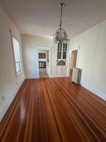 187 Powderhouse Blvd 2, Somerville, MA 02144