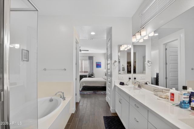 939 E PASEO Way, Phoenix, AZ 85042