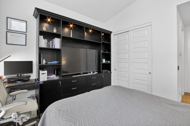 939 E PASEO Way, Phoenix, AZ 85042