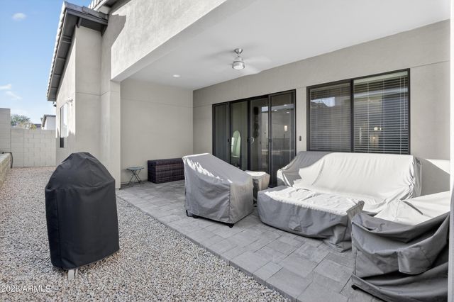 939 E PASEO Way, Phoenix, AZ 85042