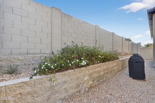 939 E PASEO Way, Phoenix, AZ 85042