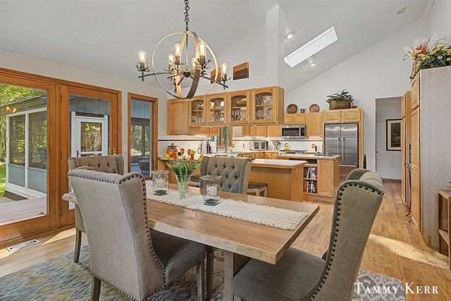6051 Old Allegan Road, Saugatuck, MI 49453