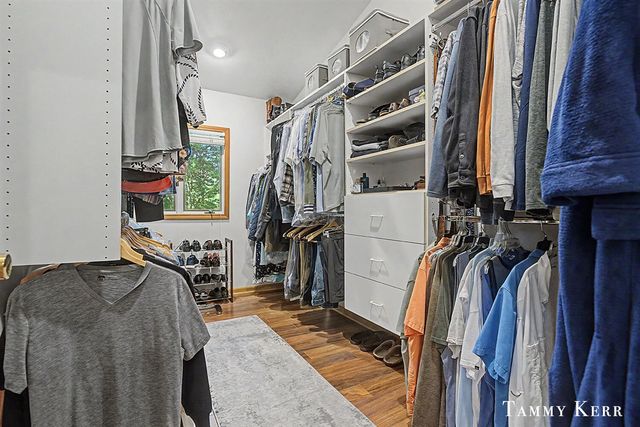 6051 Old Allegan Road, Saugatuck, MI 49453