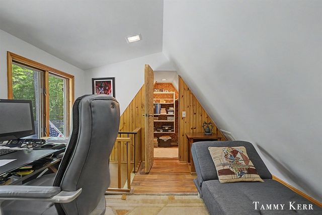 6051 Old Allegan Road, Saugatuck, MI 49453
