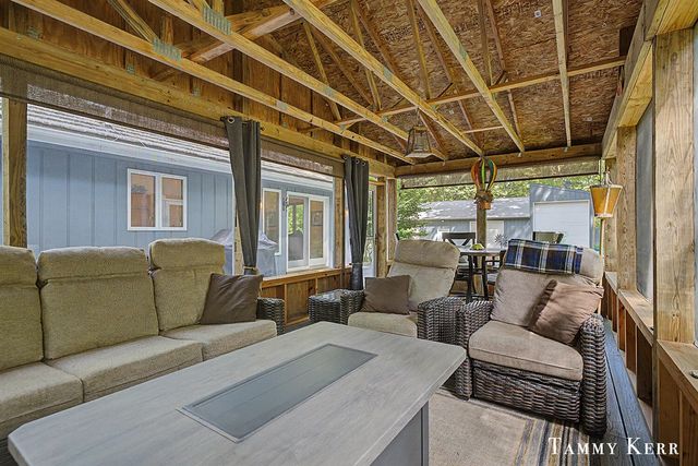 6051 Old Allegan Road, Saugatuck, MI 49453