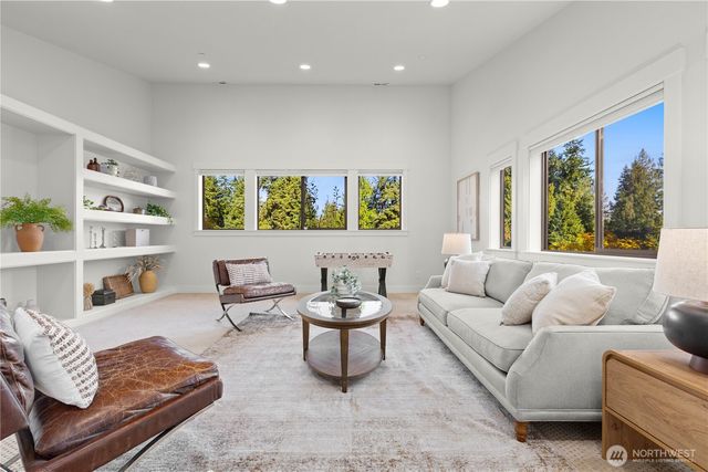 14540 Stone Avenue N, Shoreline, WA 98133