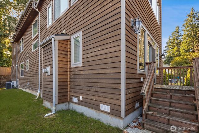 14540 Stone Avenue N, Shoreline, WA 98133