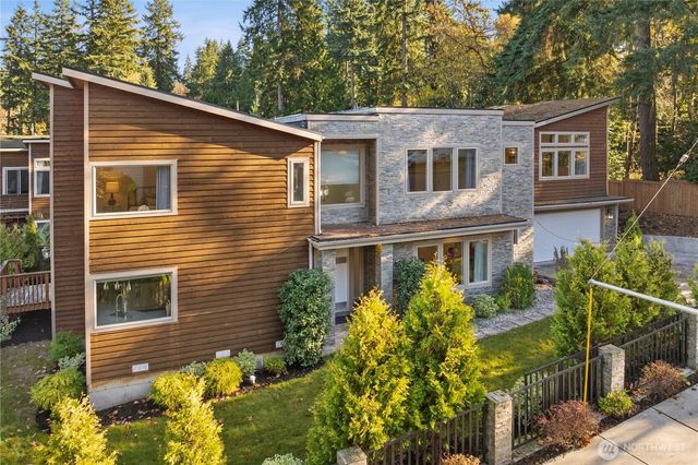 14540 Stone Avenue N, Shoreline, WA 98133