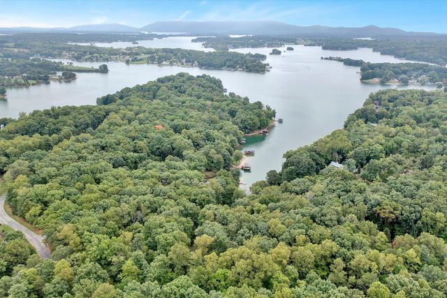 0 Fox Chase RD, Wirtz, VA 24184