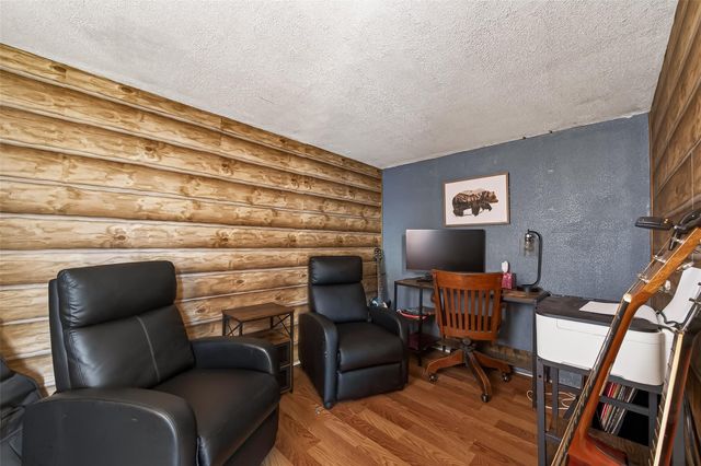 38241 N Bonnie Lake Drive, Hempstead, TX 77445