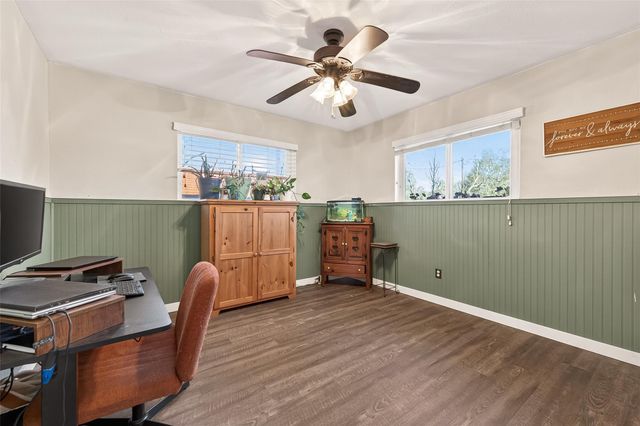 38241 N Bonnie Lake Drive, Hempstead, TX 77445