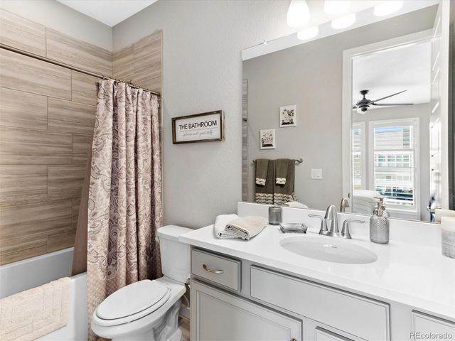 2578 Palau Way, Castle Rock, CO 80109