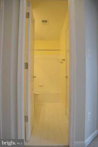 21958 WINDY OAKS SQ, Broadlands, VA 20148