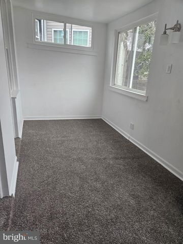 5319 3RD ST NW, Washington, DC 20011