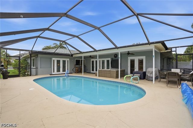 6114 Deer RUN, Fort Myers, FL 33908