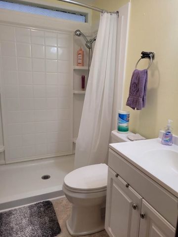 230 S Leslie St, Tekoa, WA 99033