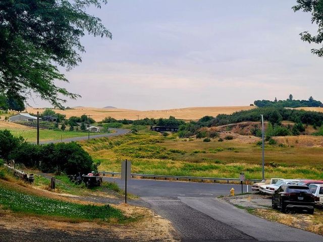 230 S Leslie St, Tekoa, WA 99033