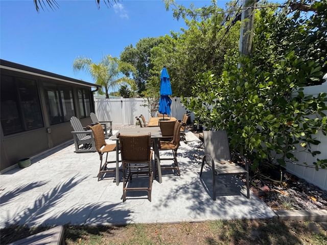 2475 TRADE WINDS DRIVE, Dunedin, FL 34698