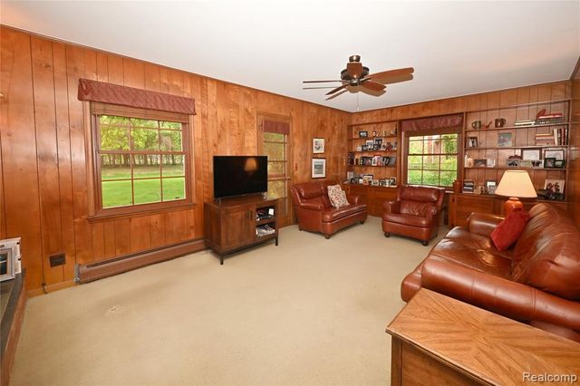 2648 Kopson Court, Bloomfield Hills, MI 48304