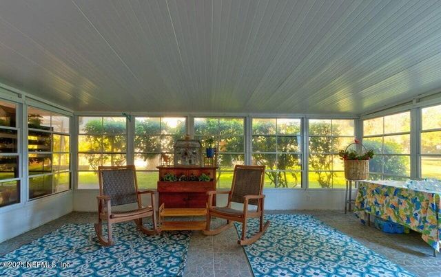 118 LUDWIG Avenue, Crescent City, FL 32112