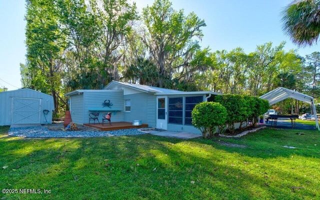 118 LUDWIG Avenue, Crescent City, FL 32112