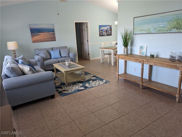 2535 SW 28th PL, Cape Coral, FL 33914
