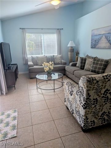 2535 SW 28th PL, Cape Coral, FL 33914