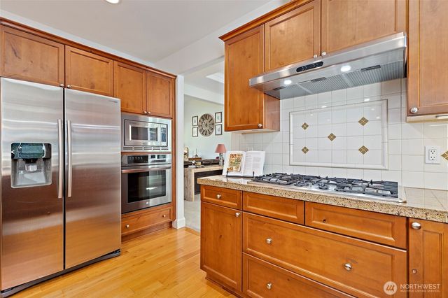 9206 234th Place SW, Edmonds, WA 98020
