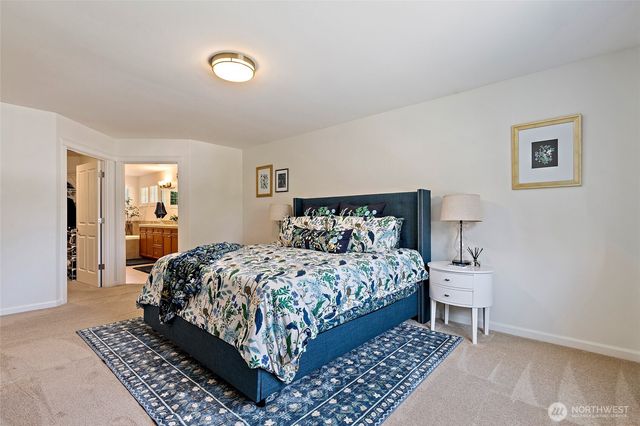 9206 234th Place SW, Edmonds, WA 98020