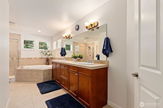 9206 234th Place SW, Edmonds, WA 98020