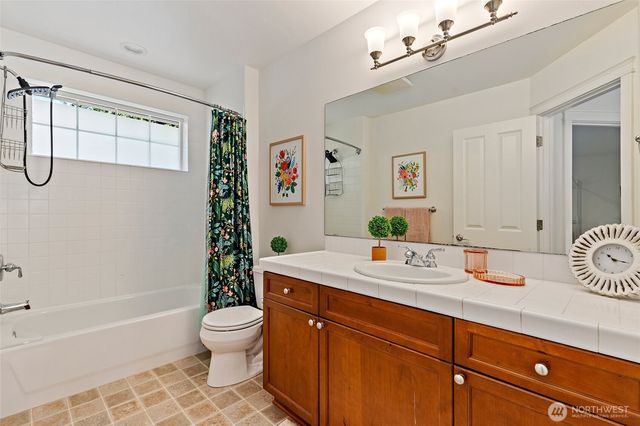 9206 234th Place SW, Edmonds, WA 98020