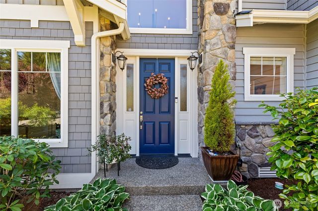 9206 234th Place SW, Edmonds, WA 98020
