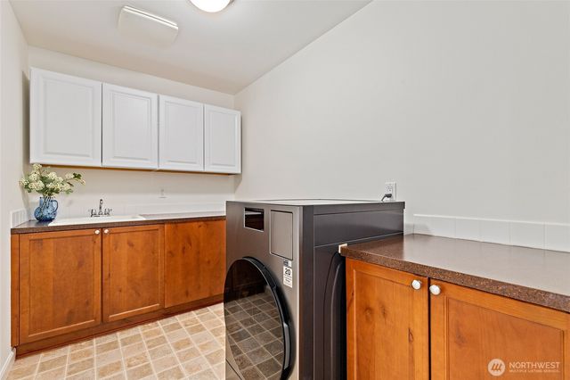 9206 234th Place SW, Edmonds, WA 98020