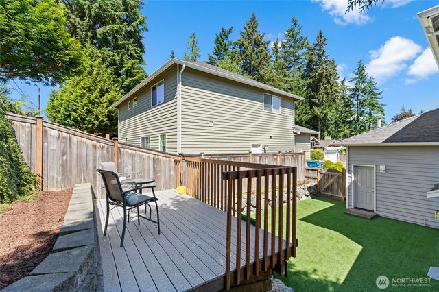 9206 234th Place SW, Edmonds, WA 98020