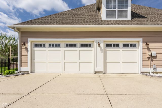 3929 Andretti Drive, Zionsville, IN 46077